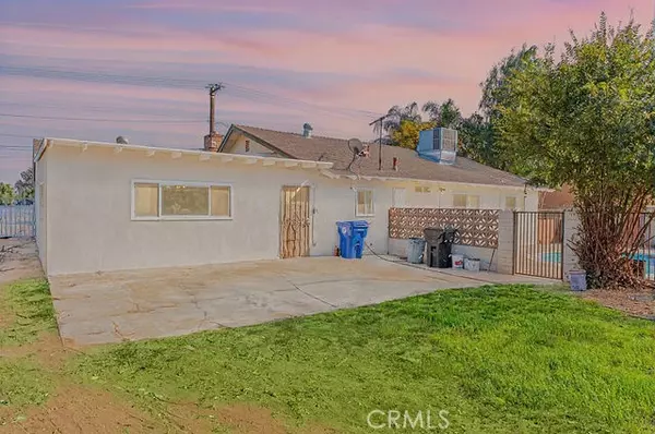 Jurupa Valley, CA 91752,6049 Bain ST