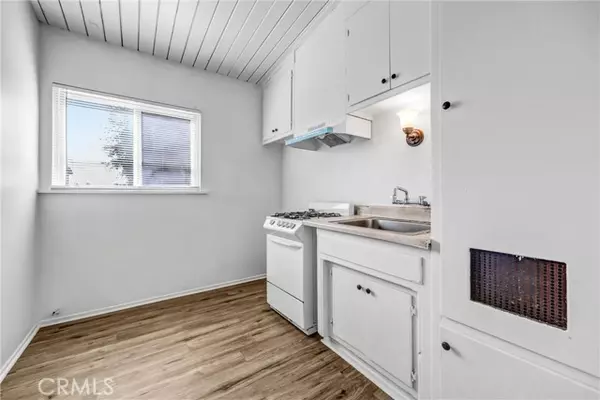 Pasadena, CA 91107,3622 E Colorado BLD 5