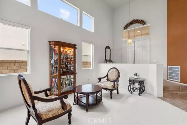 Castaic, CA 91384,29232 Saint Tropez