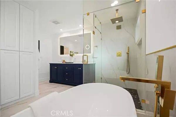 Chatsworth, CA 91311,20000 Tipico ST