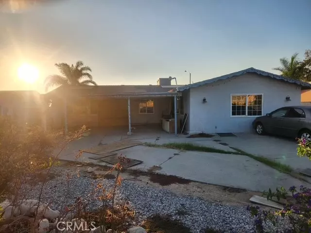 Highland, CA 92346,7804 Peacock