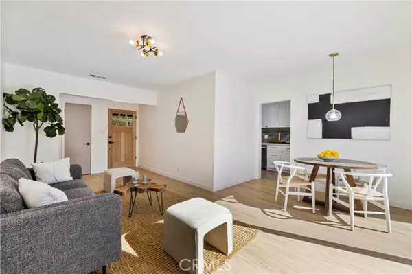 Winnetka, CA 91306,20156 Bassett