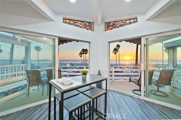 2212 W Oceanfront, Newport Beach, CA 92663