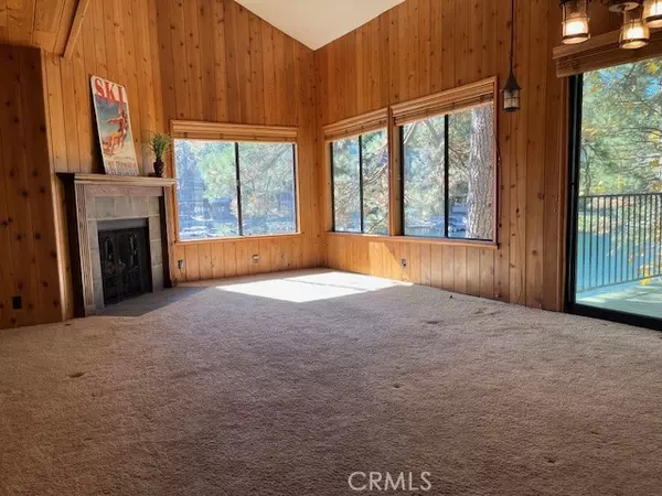Lake Arrowhead, CA 92352,27721 Peninsula Drive #218