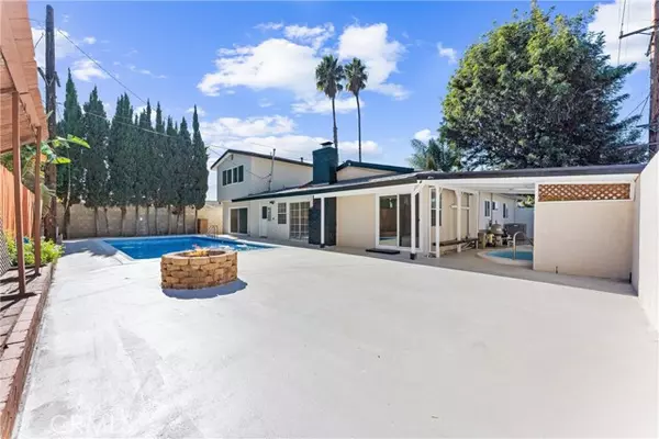 Anaheim, CA 92801,1028 N Mayflower