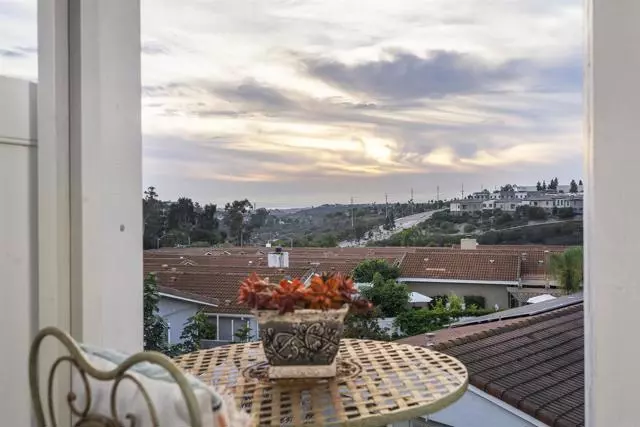 2010 W San Marcos Blvd #86, San Marcos, CA 92078