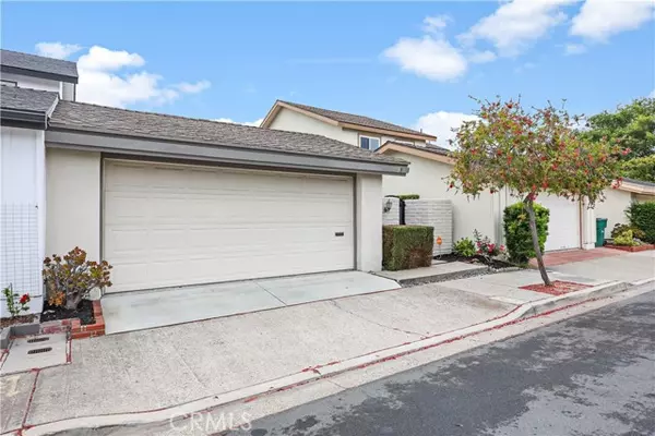 Irvine, CA 92612,5 Chicory WAY