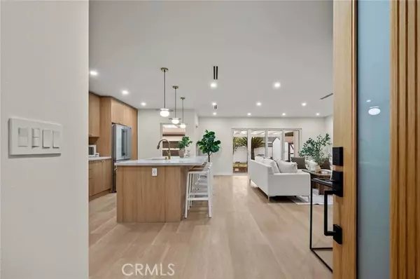 Long Beach, CA 90808,5312 E Flagstone