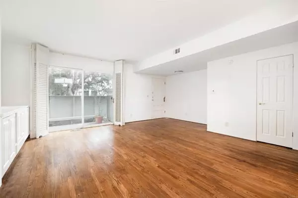 Marina Del Rey, CA 90292,13236 Fiji WAY L