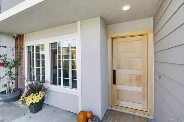 Carlsbad, CA 92010,4590 Salem PL