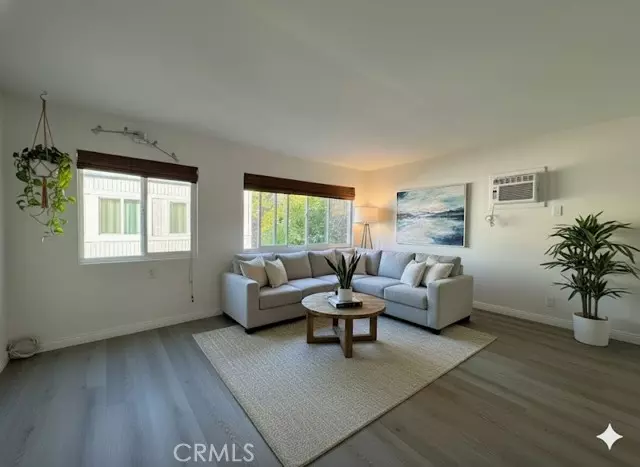 Pasadena, CA 91101,470 S Los Robles 17