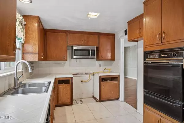 Oxnard, CA 93030,1430 Huntswood WAY