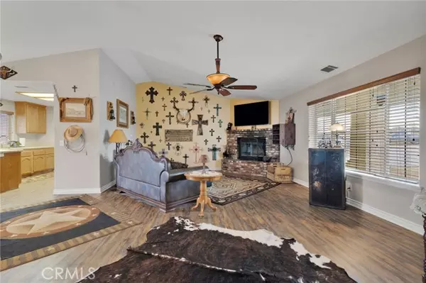 Phelan, CA 92371,6720 Mono RD