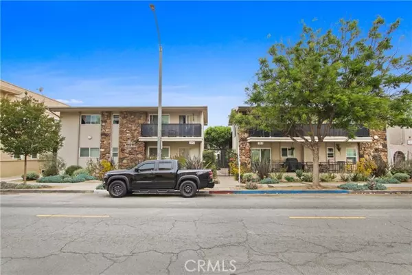 Long Beach, CA 90802,307 Cherry AVE 5