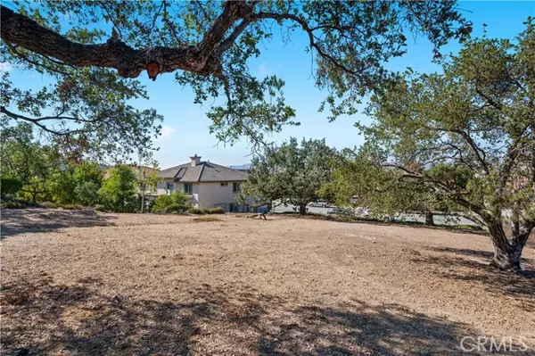 Simi Valley, CA 93063,5588 California Oak ST