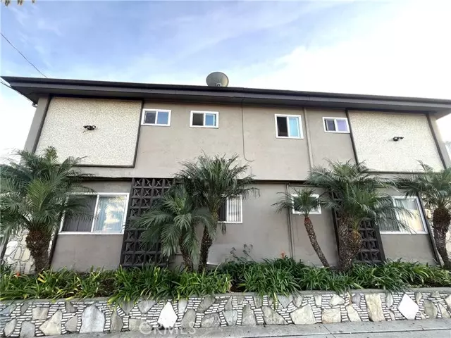 4750 W Broadway E, Hawthorne, CA 90250