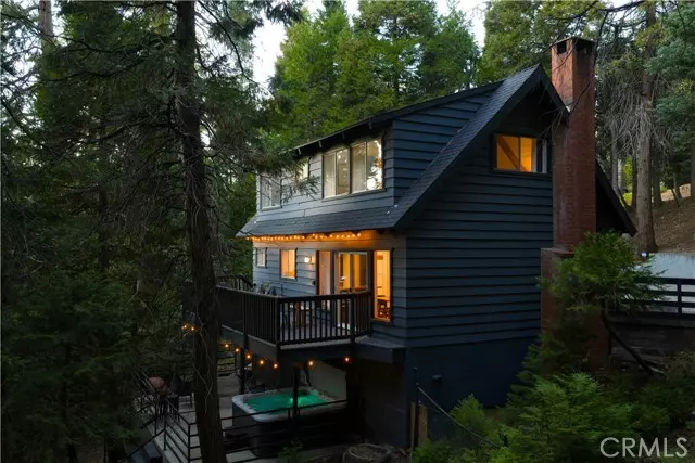 416 Klamath DR, Lake Arrowhead, CA 92352