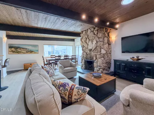 Ventura, CA 93001,1327 Devon LN