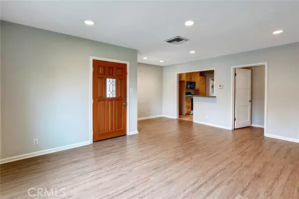 Encino, CA 91316,5863 Alonzo