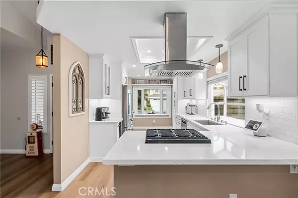 Valencia, CA 91354,27251 Blakely PL