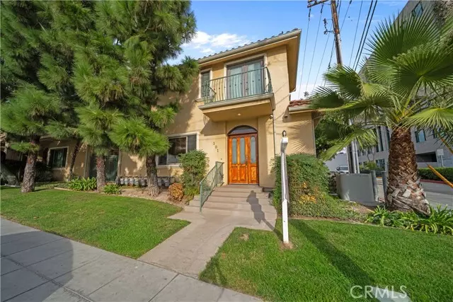 216 N Buena Vista ST, Burbank, CA 91505