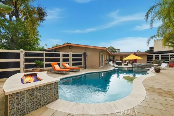 Chatsworth, CA 91311,10658 Fullbright