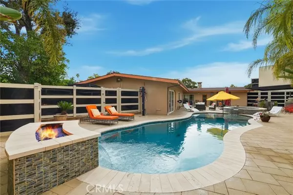 Chatsworth, CA 91311,10658 Fullbright