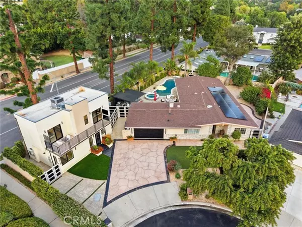 Chatsworth, CA 91311,10658 Fullbright