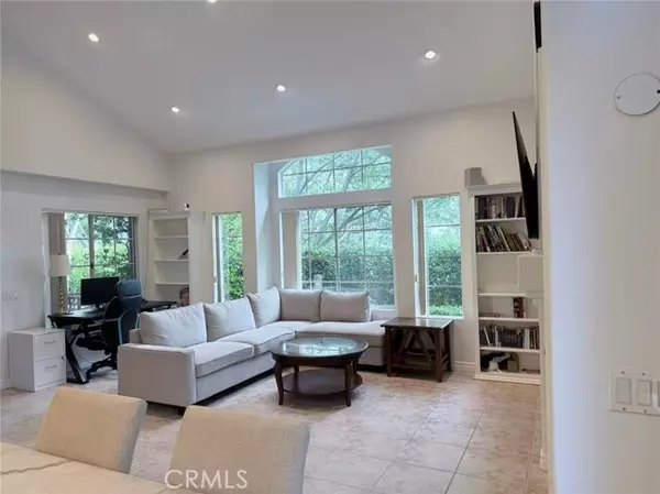 Aliso Viejo, CA 92656,14 Trillium