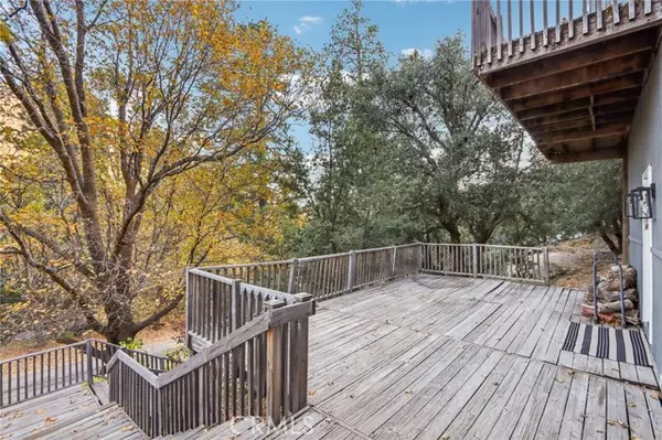 Angelus Oaks, CA 92305,5866 Robin Oak DR