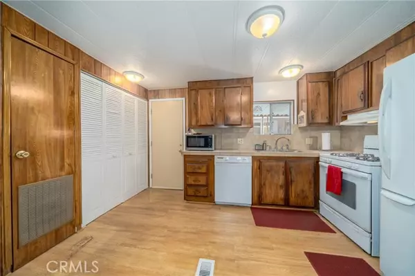 Kelseyville, CA 95451,5935 Live Oak 25