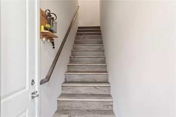 Anaheim, CA 92805,1215 W Bushell St. ST