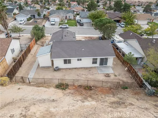 Rosamond, CA 93560,1325 Bradford