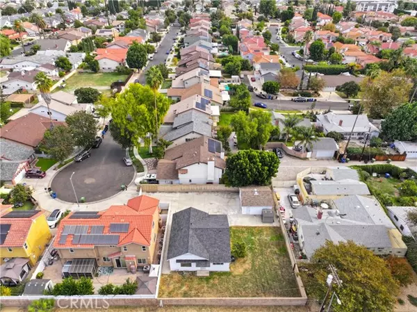 20464 Elkwood, Winnetka, CA 91306