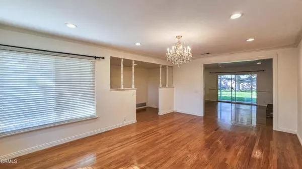 Arcadia, CA 91006,303 E Las Flores AVE