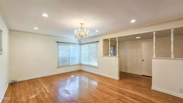 Arcadia, CA 91006,303 E Las Flores AVE