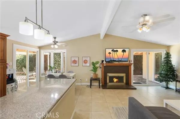 Orange, CA 92868,1139 W Sycamore