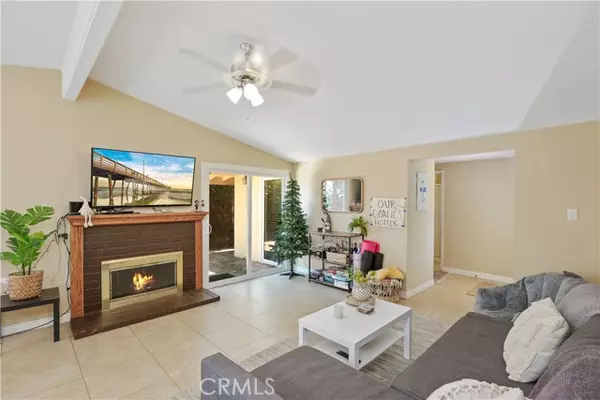 Orange, CA 92868,1139 W Sycamore