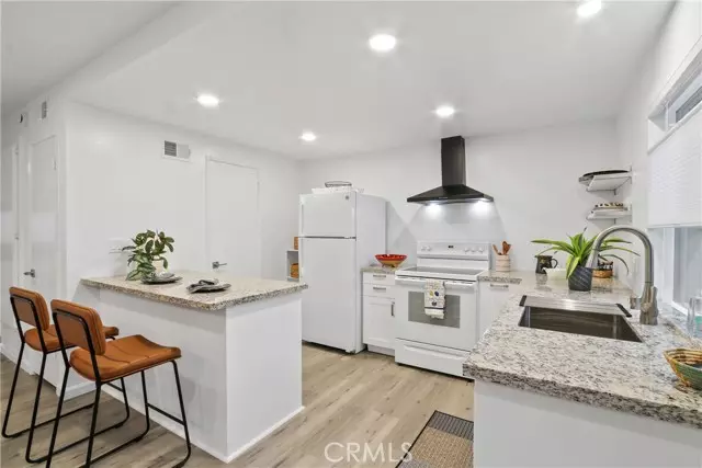 San Pedro, CA 90732,2205 Stonewood CT