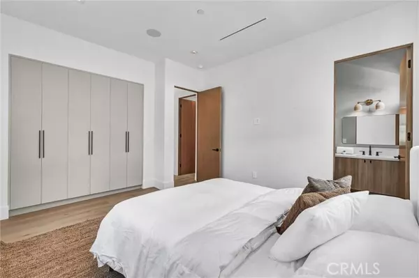 North Hollywood, CA 91606,6238 Babcock AVE