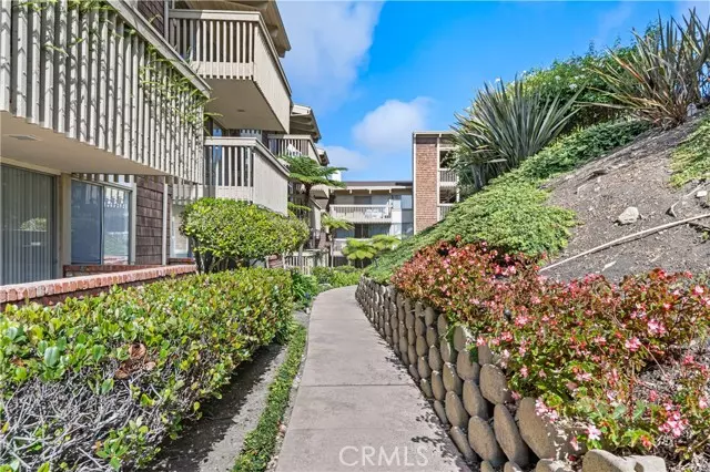 6542 Ocean Crest D208, Rancho Palos Verdes, CA 90275