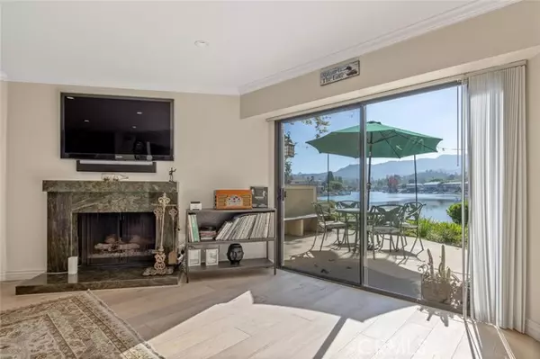 Westlake Village, CA 91361,1158 S Westlake A