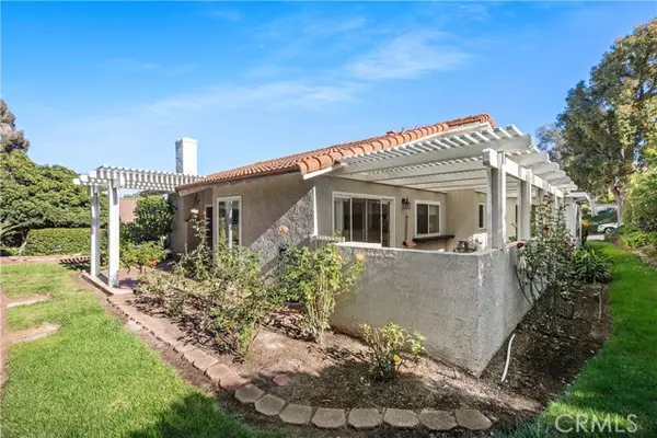 Laguna Woods, CA 92637,5050 Avenida Del Sol