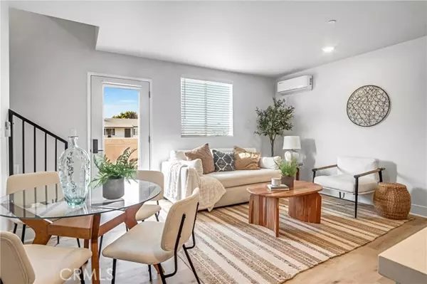 10035 S Western AVE 102, Los Angeles, CA 90047