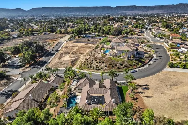 Murrieta, CA 92562,40271 Berlie