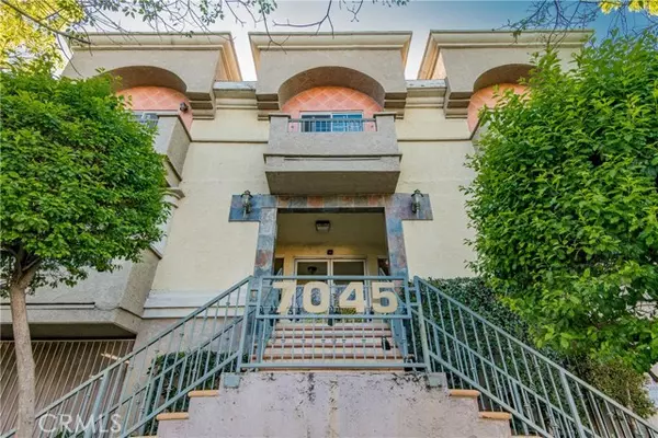 7045 Woodley AVE 218, Van Nuys, CA 91406