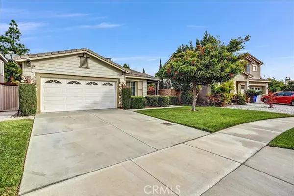 Fontana, CA 92337,17108 Red Ash CT