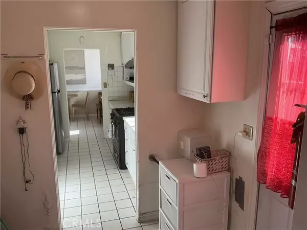 Reseda, CA 91335,17740 Baltar ST