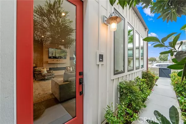 Seal Beach, CA 90740,15 Marina WAY