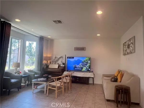 8419 Floro Pl, Rancho Cucamonga, CA 91730